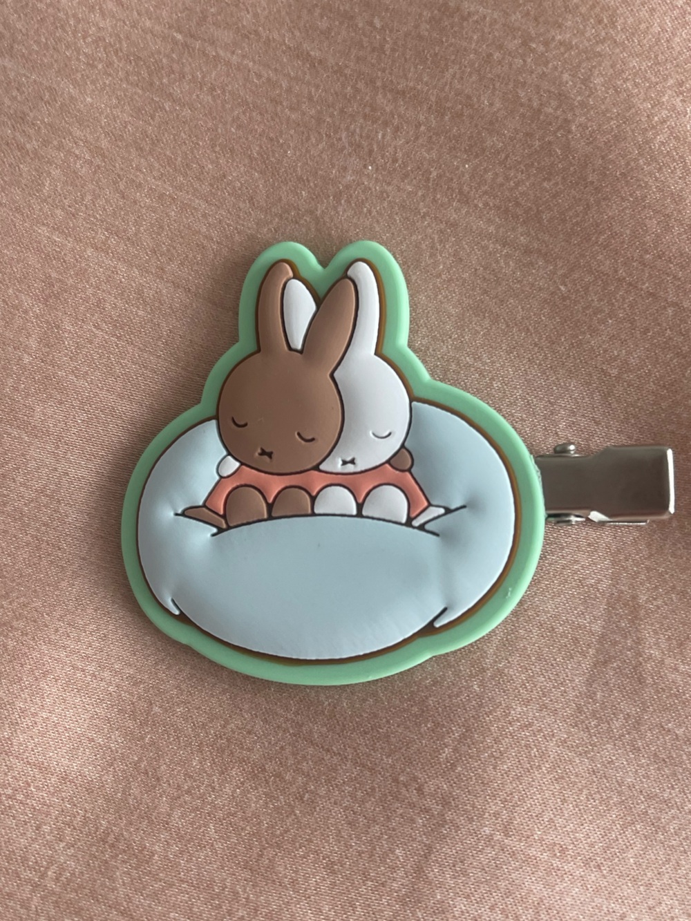 Miffy hair clip (Japan)
